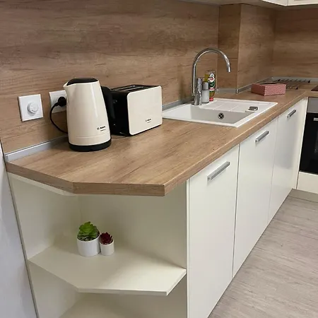 Apartment Well Equipped New Family Friendly One-bedroom Flat Sandanski